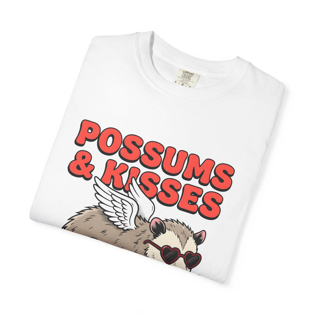 Possum Graphic T-Shirt St. Valentines Day Animals Gift Women Cartoon T-Shirt Opossum T-Shirt Valentines Fan Kawaii T-Shirt Wildlife Graphic Retro
