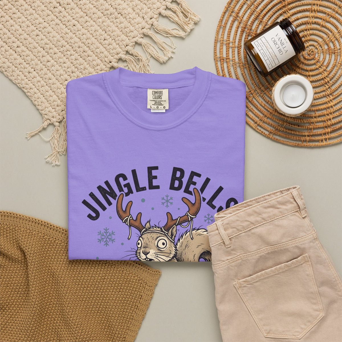 Tree Squirrel Coffee T-Shirt Christmas Fauna Gift Women Line Art T-Shirt Squirrel Coffee T-Shirt Xmas Fan Squirrel Illustration Wildlife Graphic