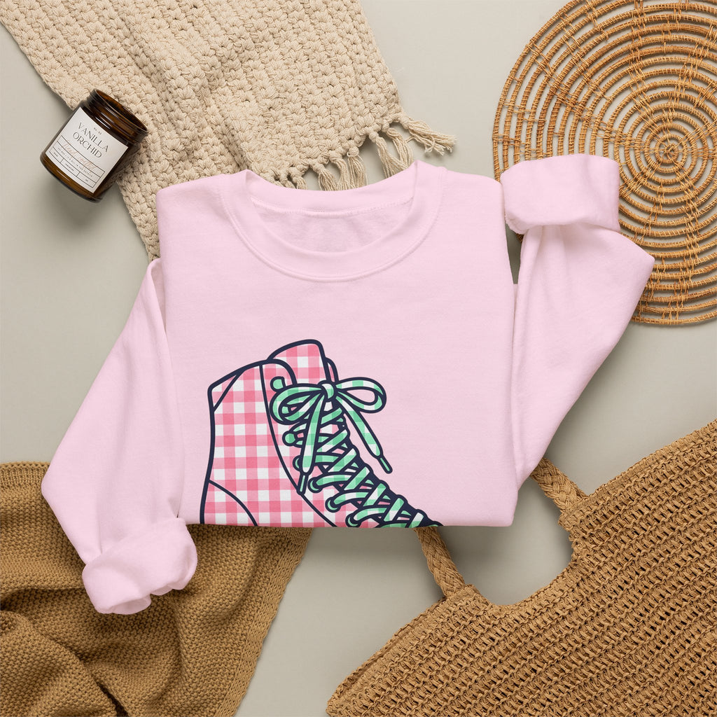 Roller Skates Sweatshirt Roller Skating Classic Gift Women Cute Sweatshirt Roller Skating Sweatshirt Roller Derby Fan Kawaii Sweatshirt Retro Graphic Nostalgic