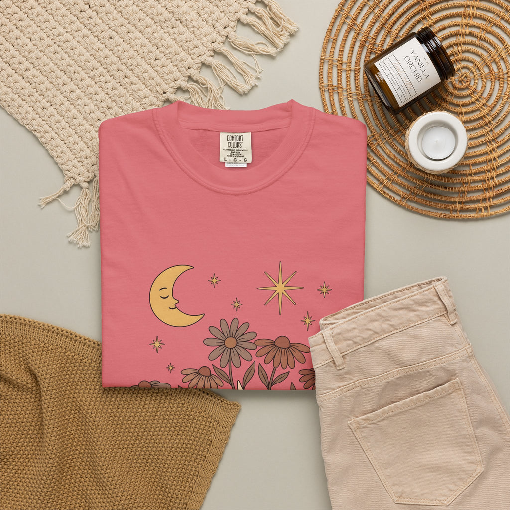 Sleeping Cow T-Shirt Cowgirl Western Gift Women Boho T-Shirt Cow T-Shirt Rancher Fan Hippie T-Shirt Rodeo Graphic Vintage Wildflowers T-Shirt
