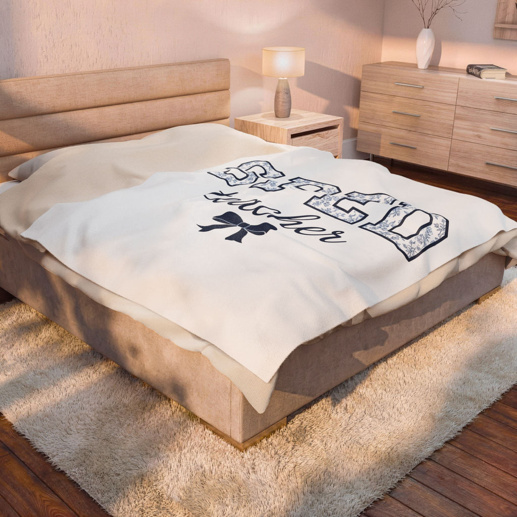 Floral Letterman Letters Blanket Teacher Recognition Gift Women Athletic Blanket Varsity Letter Blanket Educator Enthusiast Sporty Blanket