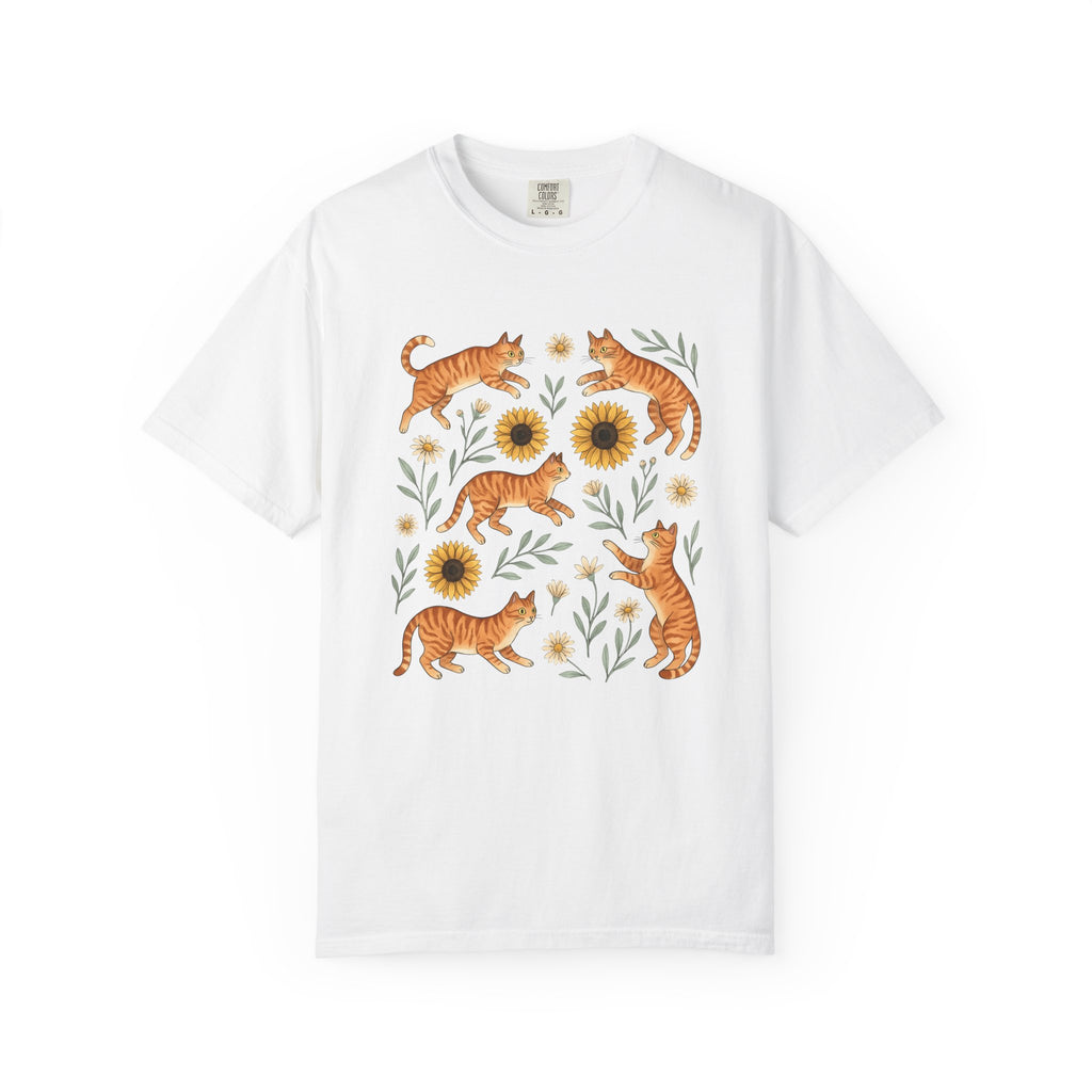 Ginger Cats T-Shirt Cat Flower Gift Women Cartoon T-Shirt Orange Cat T-Shirt Cat Fan Feline Graphic Illustration Comic T-Shirt Sketch Sunflower