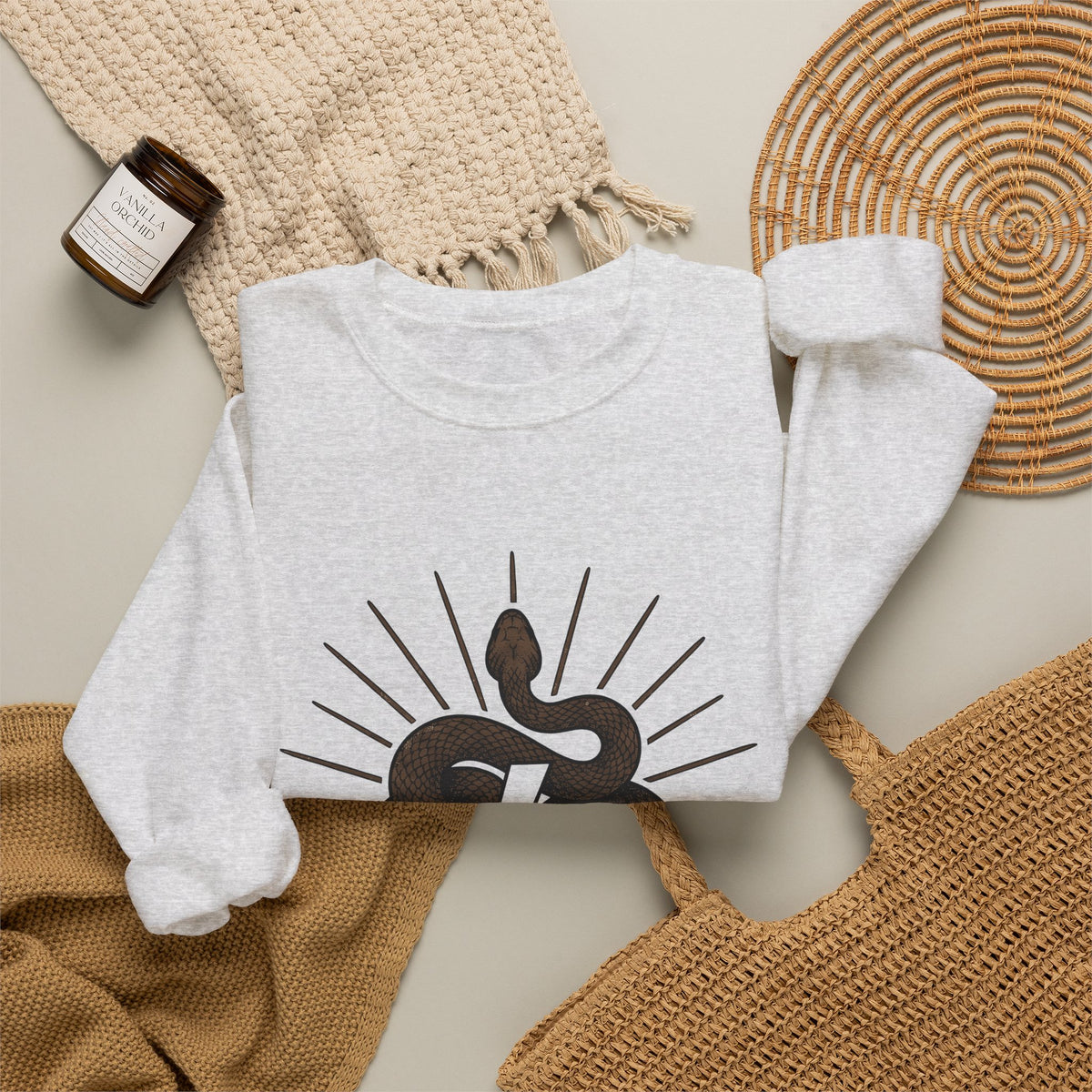 Snake Cowgirl Western Gift Boho Serpent Rodeo Fan Hippie Cowboy Vintage Lightning Bolt Sweatshirt