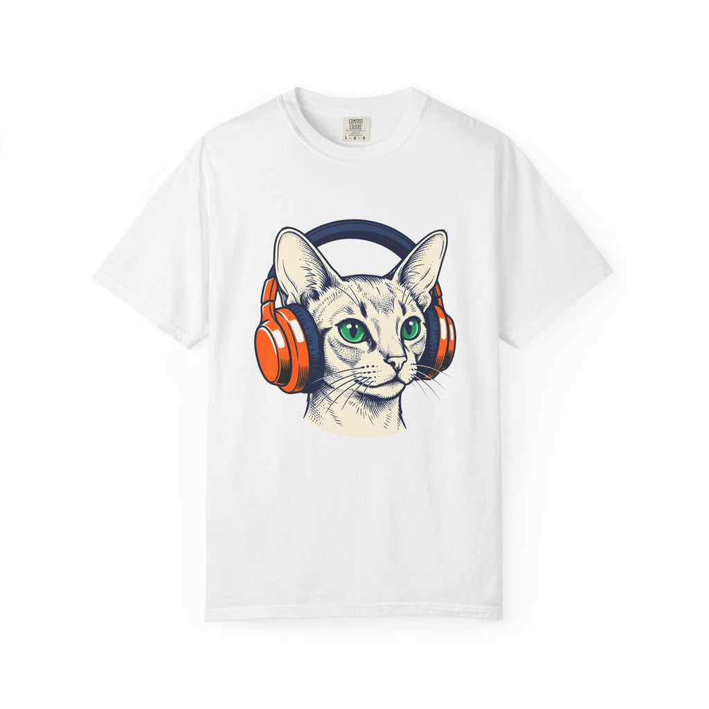 Cat Earphones T-Shirt Cat Sound Gift Women Minimalist T-Shirt Headphones T-Shirt Cat Fan Earphone T-Shirt Audio Graphic Classic Audio Gear T-Shirt