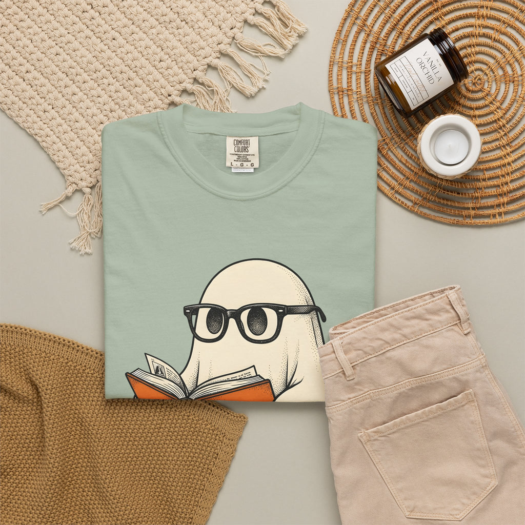 Spirit Reading T-Shirt Halloween Reader Gift Women Comic T-Shirt Clairvoyance T-Shirt Horror Fan Comic Art T-Shirt Fortune Teller Graphic Retro