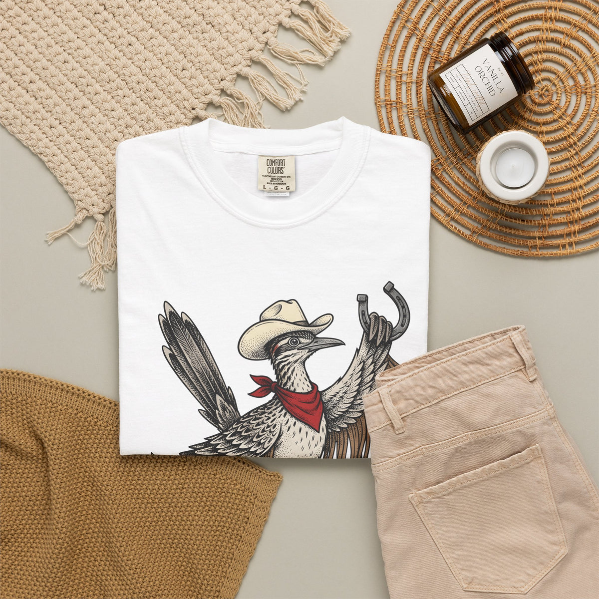 Cowboy Bird T-Shirt Cowgirl Country Gift Women Hand Drawn T-Shirt Rodeo T-Shirt Cowgirl Fan Illustrated T-Shirt Rural Graphic Cartoon Horseshoe