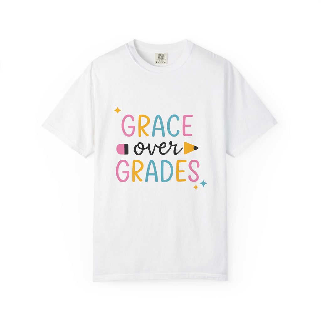Pencil Graphic T-Shirt Teachers School Gift Women Playful T-Shirt Illustration T-Shirt Educator Enthusiast Whimsical T-Shirt Classroom Graphic