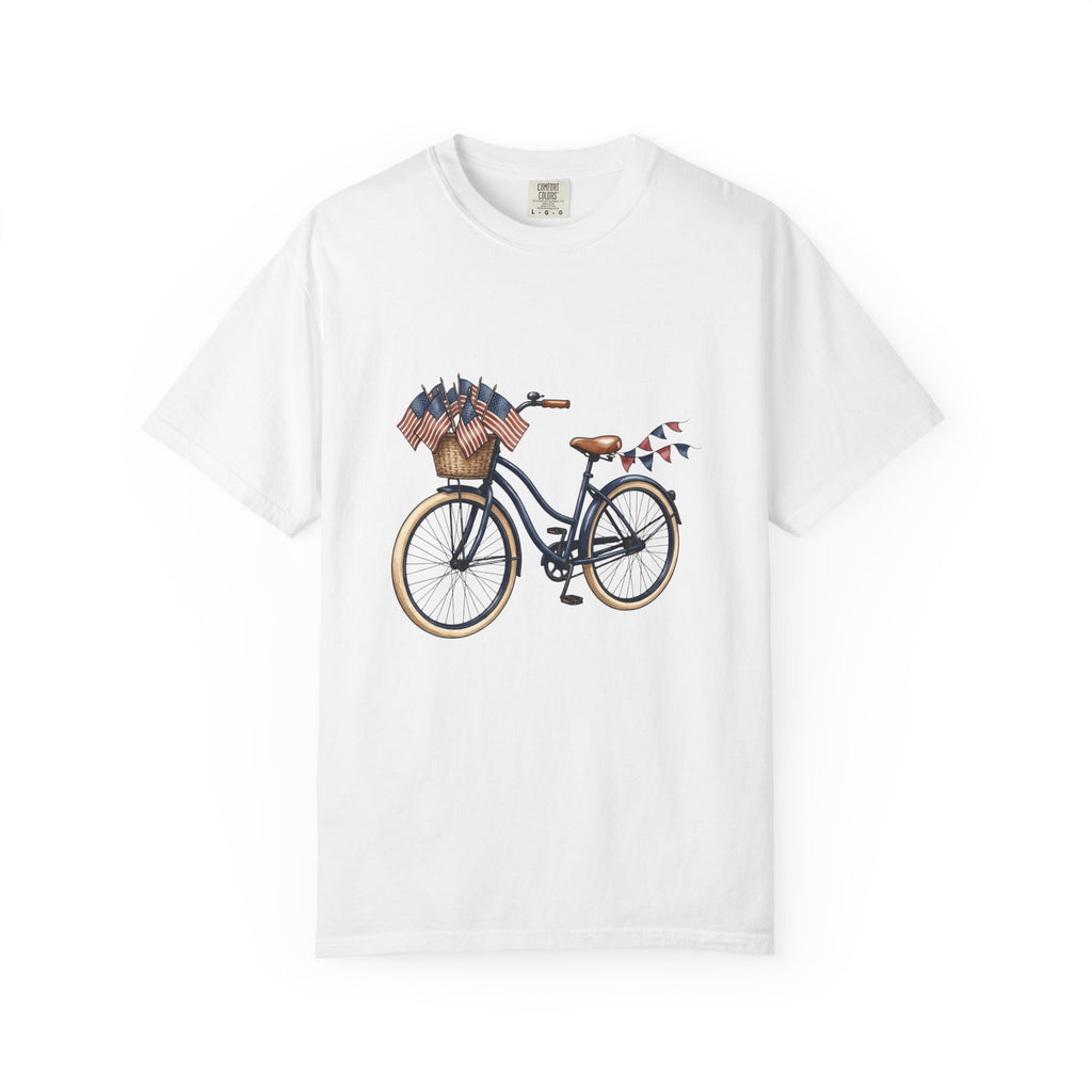 American Bike T-Shirt 4th Of July Vacation Gift Women Cartoon T-Shirt Motorcycle T-Shirt Independence Day Enthusiast Comic T-Shirt Travel Graphic