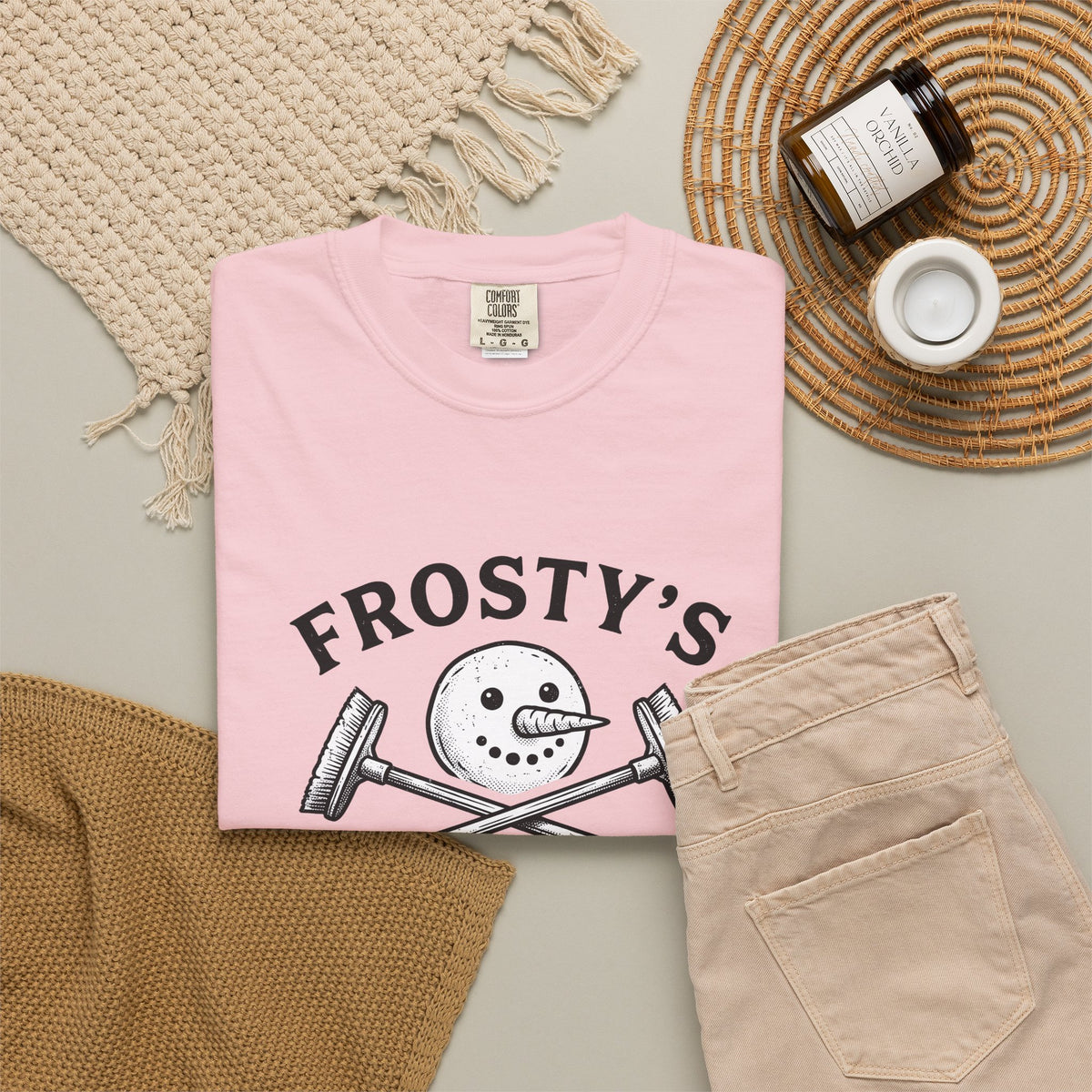 Snowman Face T-Shirt Christmas Exercise Gift Women Old School T-Shirt Frosty T-Shirt Xmas Fan Retro T-Shirt Fitness Graphic Outline Brush Broom