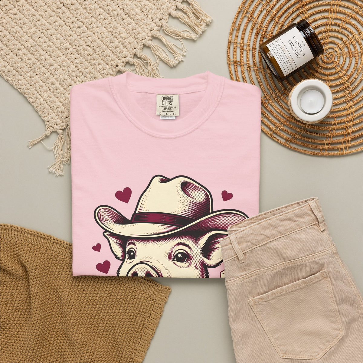 Pig Rancher Hat T-Shirt Funny Fauna Gift Women Classic T-Shirt Farmer Hat T-Shirt Humor Fan Retro T-Shirt Wildlife Graphic Line Art Heart Icons