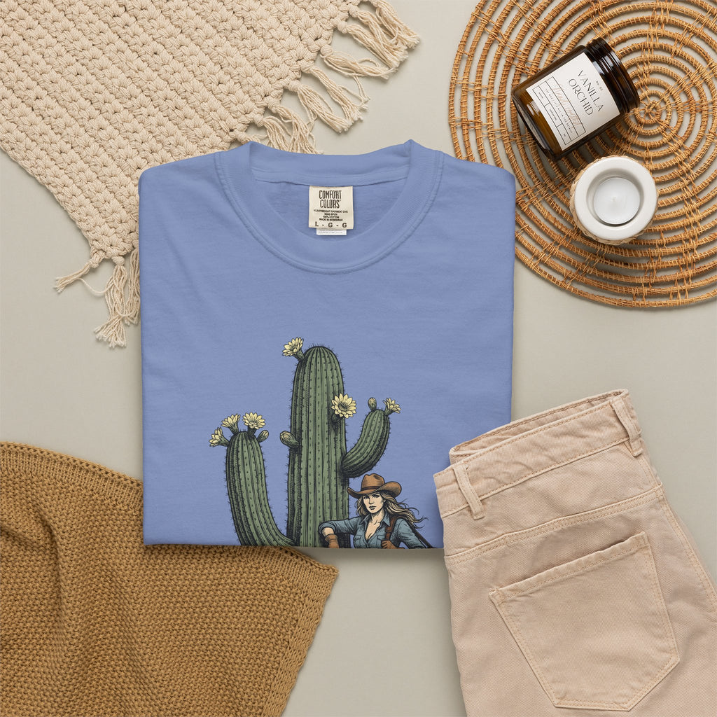 Cowgirl Cactus Cowgirl Ranch Gift Western Prickly Pear Cowboy Fan Rodeo Farm Vintage Saddle T-Shirt