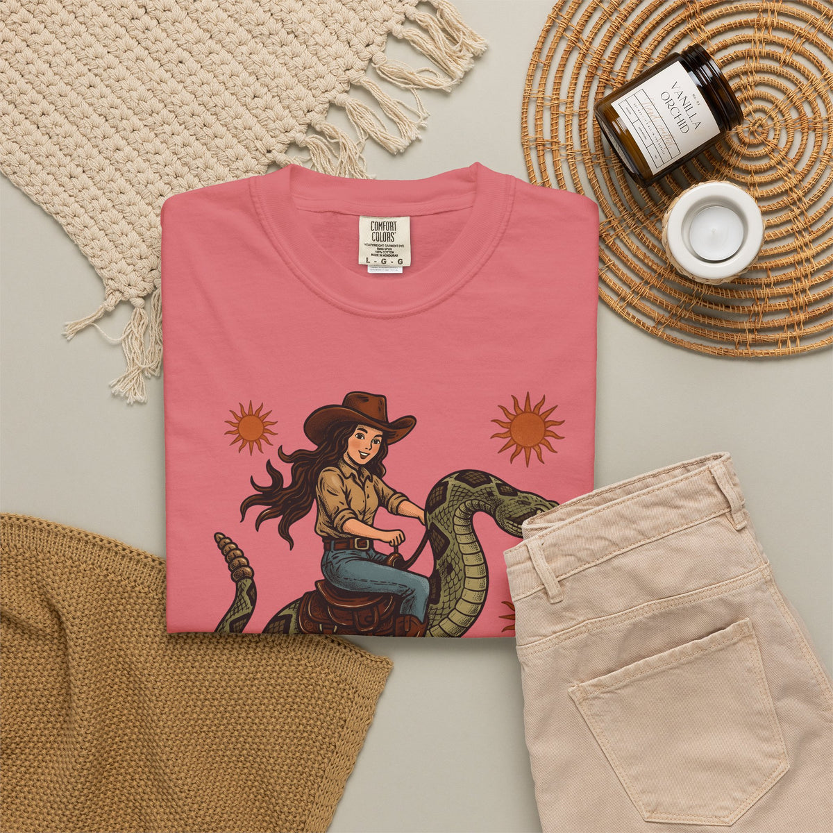 Cowgirl Serpent T-Shirt Cowgirl Wildlife Gift Women Cowboy T-Shirt Snake T-Shirt Rodeo Fan Western T-Shirt Animal Graphic Retro Sunshine T-Shirt
