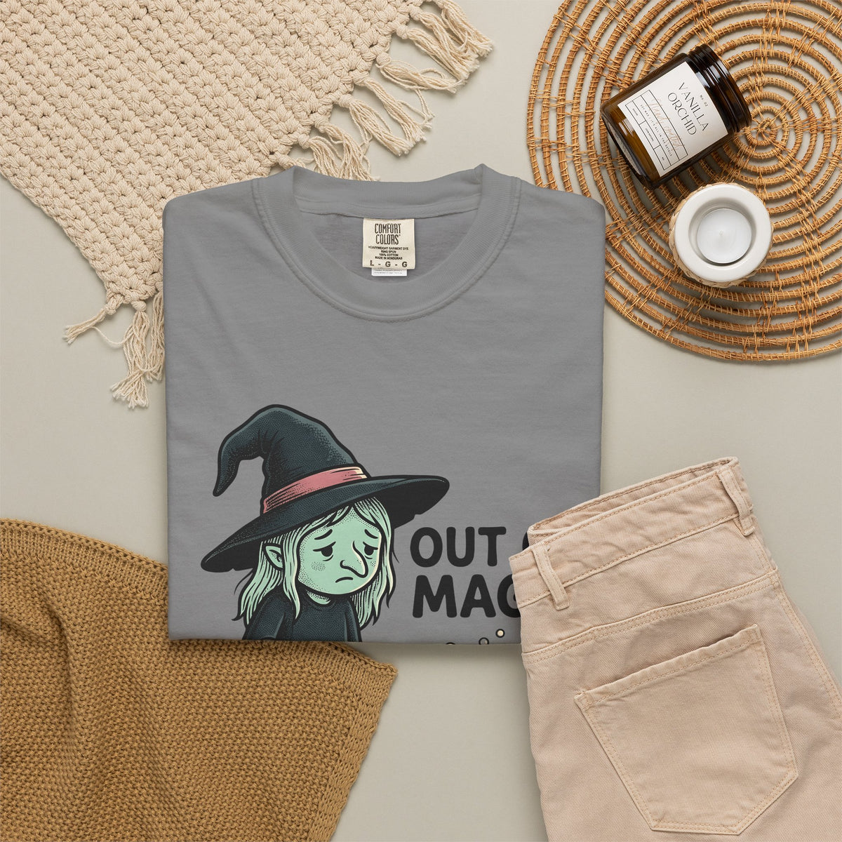 Magic Vacuum T-Shirt Halloween Joke Gift Women Hand Drawn T-Shirt Suction Machine T-Shirt Horror Fan Hand Drawn T-Shirt Prank Graphic Distressed