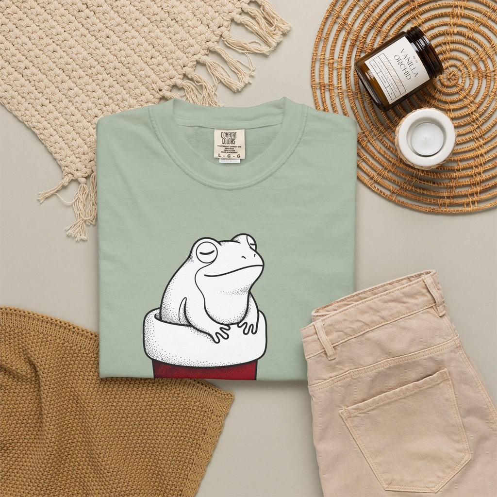 Frog Holiday Sock T-Shirt Christmas Pet Gift Women Modern T-Shirt Toad T-Shirt Xmas Fan Holiday T-Shirt Animal Graphic Doodle Xmas Stocking T-Shirt
