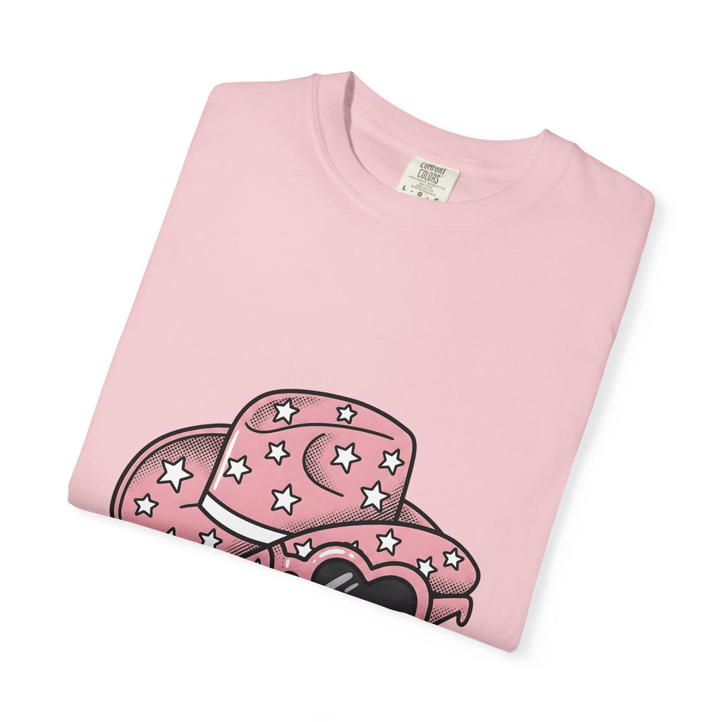Cowboy Hat T-Shirt Cute Cowgirl Gift Women Comic T-Shirt Stetson T-Shirt Adorable Fan Cartoon T-Shirt Rodeo Graphic Vintage Heart Glasses T-Shirt