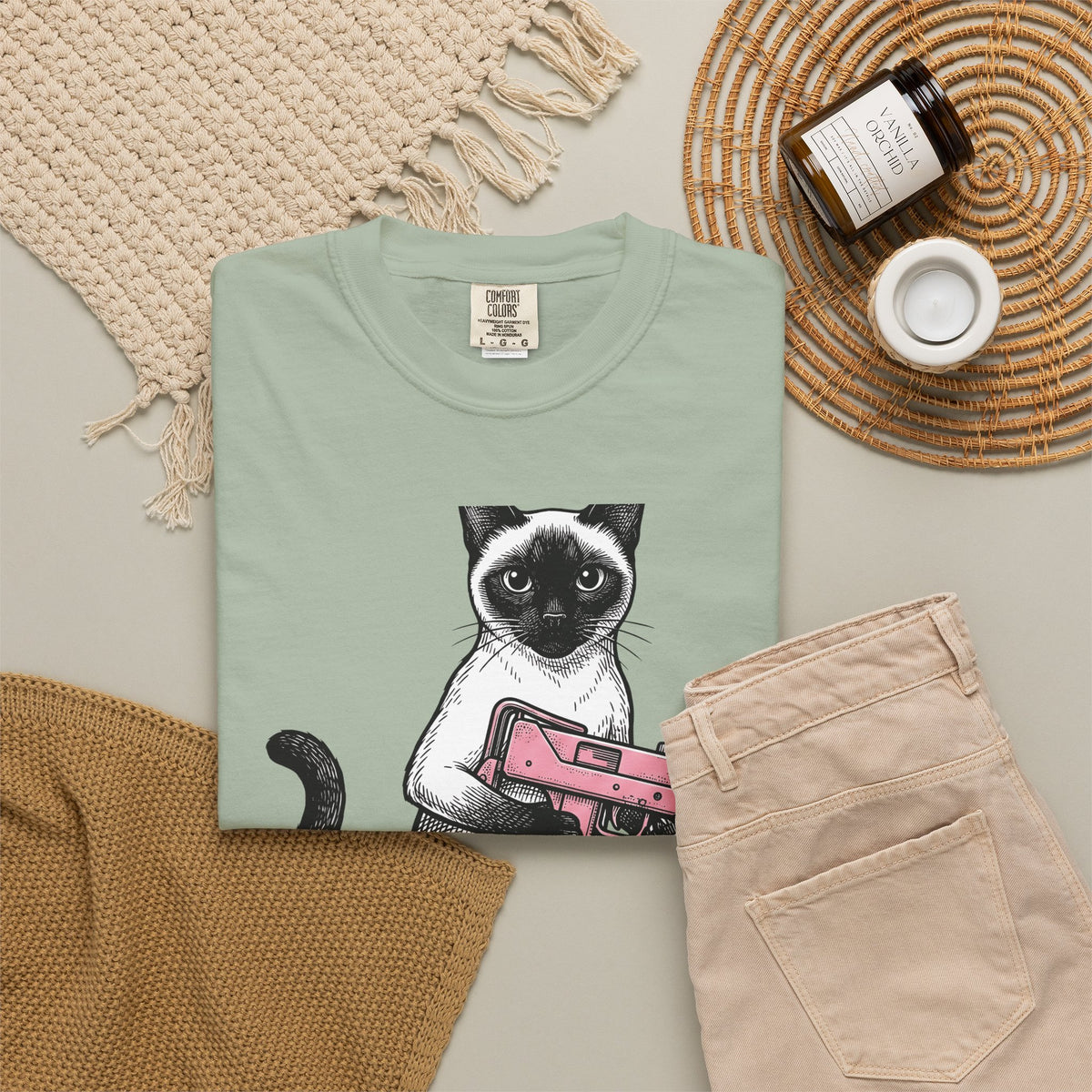 Siamese Cat T-Shirt Cat Humor Gift Women Hand Drawn T-Shirt Siamese T-Shirt Feline Fan Illustrated Graphic T-Shirt Vintage Toy Gun T-Shirt