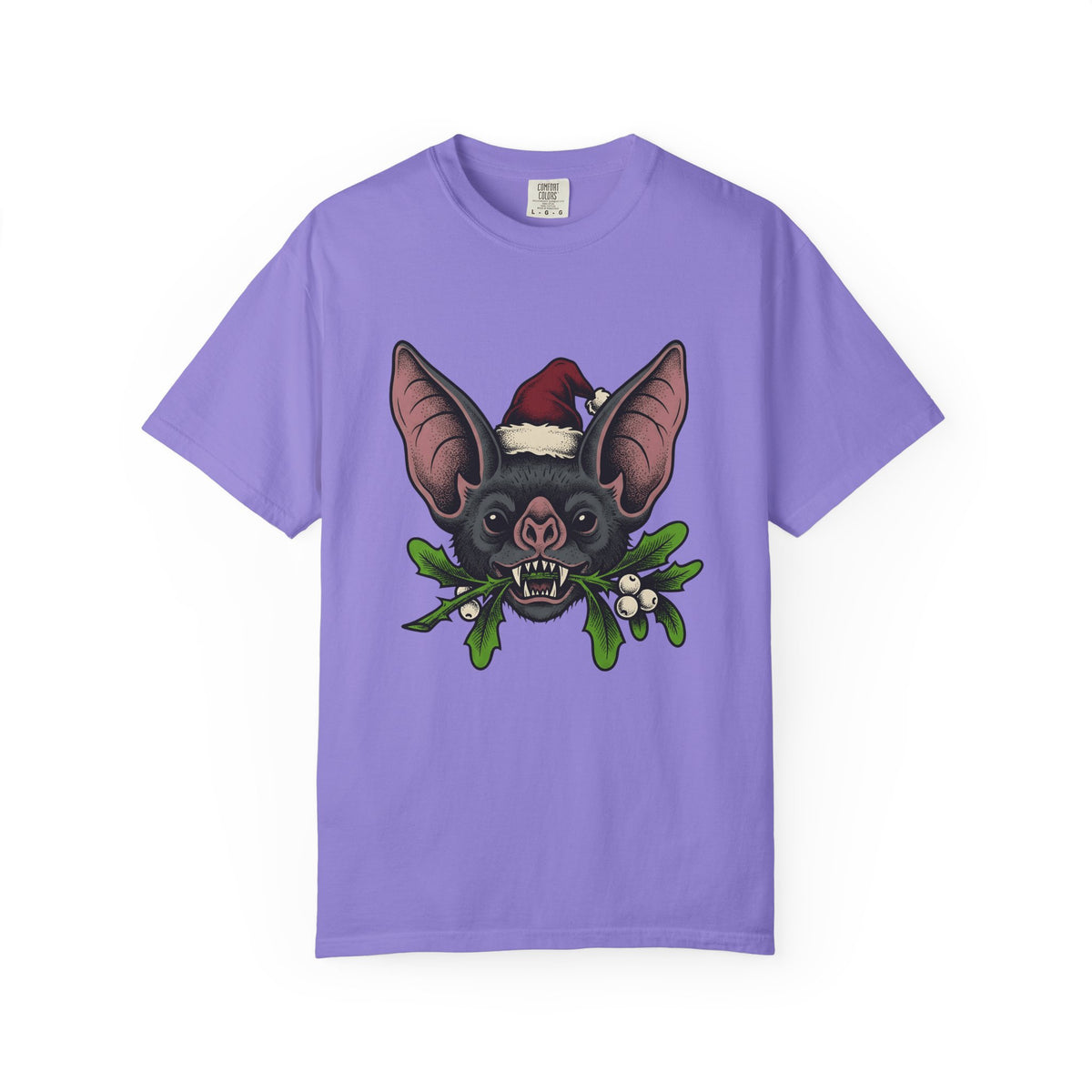 Bat Christmas Hat T-Shirt Christmas Alternative Gift Women Traditional T-Shirt Santa Hat T-Shirt Xmas Fan Vintage T-Shirt Gothic Graphic Retro