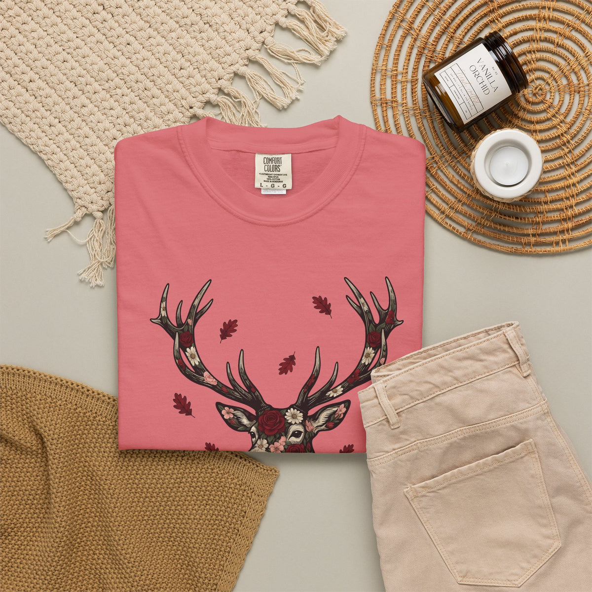 Flower Stag T-Shirt St. Valentine's Day Wildlife Gift Women Rustic T-Shirt Deer T-Shirt Valentine Fan Vintage T-Shirt Animal Graphic Retro Garden