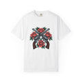 Crossed Revolvers T-Shirt Cowgirl Western Gift Women Tattoo Style T-Shirt Guns T-Shirt Rodeo Fan Traditional T-Shirt Country Graphic Vintage Roses