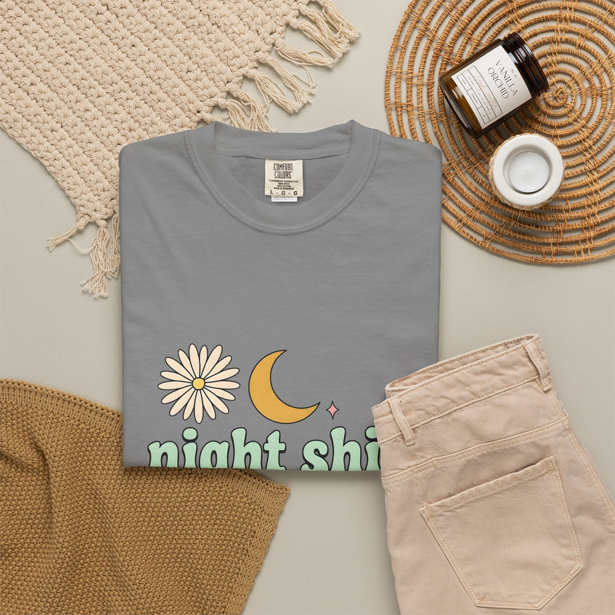 Moon Blossom Graphic T-Shirt Nurses Drink Gift Women Cartoon T-Shirt Flower T-Shirt