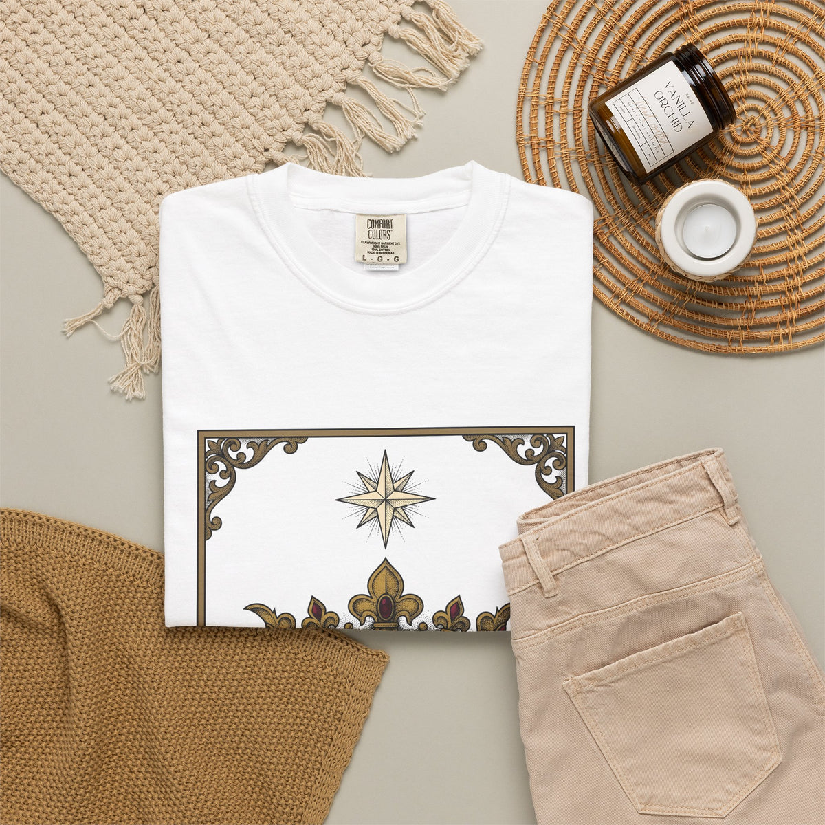 Royal Crown T-Shirt Moms Empire Gift Women Sketch T-Shirt Tiara T-Shirt Motherhood Fan Drawing Design Detailed Twinkle T-Shirt