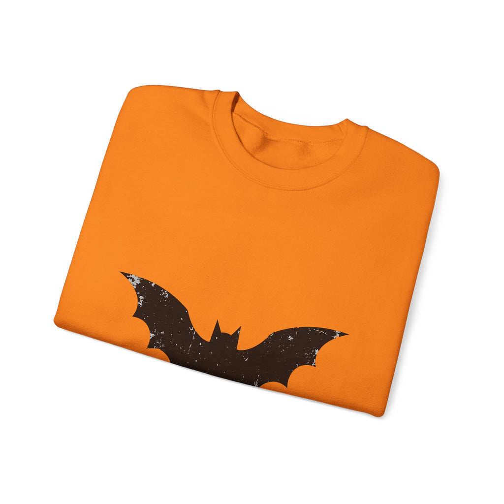 Bat Halloween Horror Gift Vintage Flying Creature Spooky Fan Dark Macabre Simple Sweatshirt