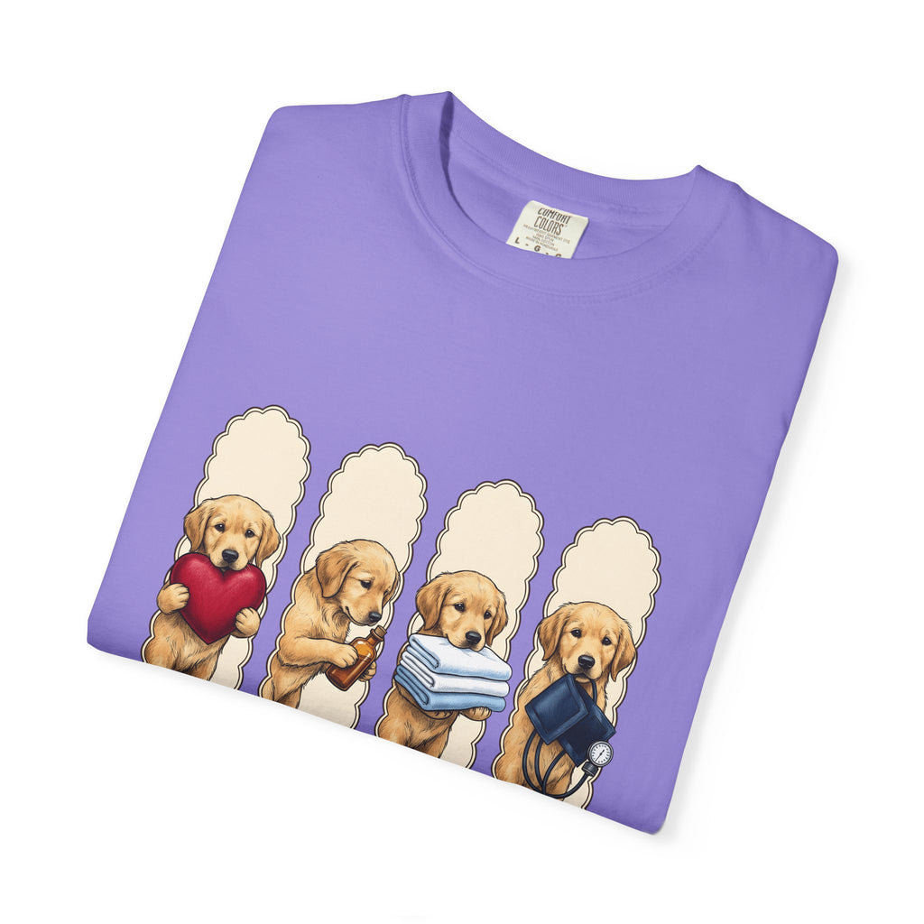 Golden Dog Puppy Nurse Pet Gift Puppy Healthcare Enthusiast Doggo Animal Minimalist T-Shirt