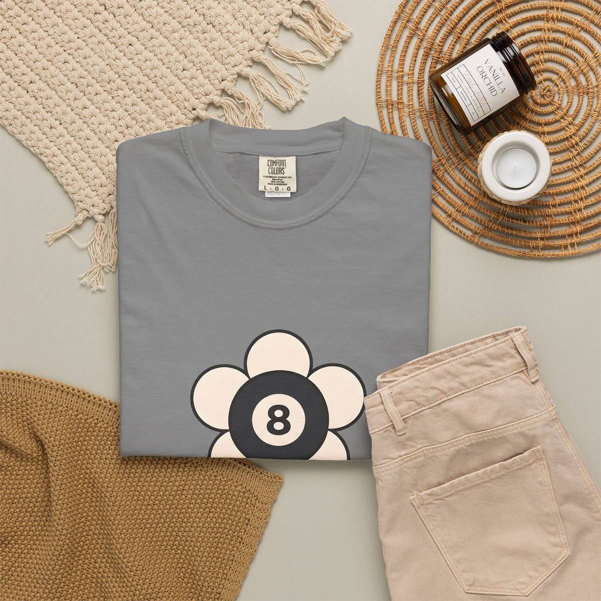Eight Ball Flower Billiards Plants Gift Modern Magic Flower Pool Fan Artistic Floral Antique T-Shirt