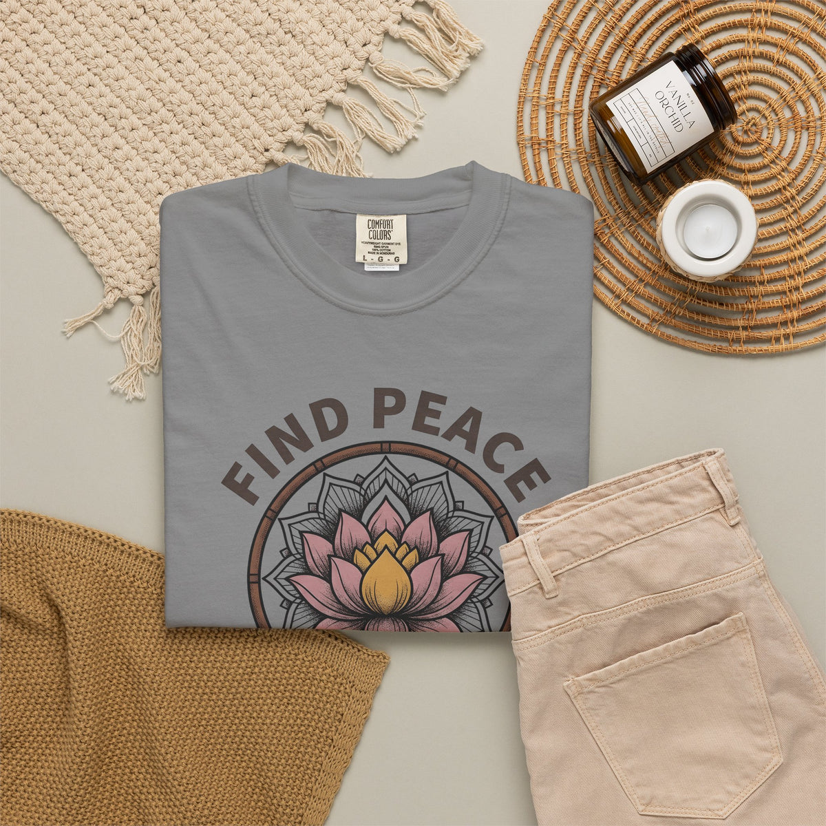 Lotus Dreamcatcher T-Shirt Boho Chic Meditation Gift Women Geometric T-Shirt Dreamcatcher T-Shirt Bohemian Enthusiast Geometric T-Shirt Mindfulness