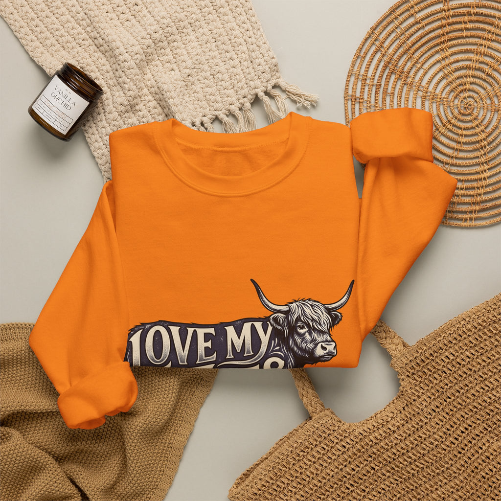 Fuzzy Cattle Sweatshirt Coffee Creatures Gift Women Classic Sweatshirt Cow Sweatshirt Coffee Fan Vintage Sweatshirt Animal Graphic Outline Latte Cup Sweatshirt