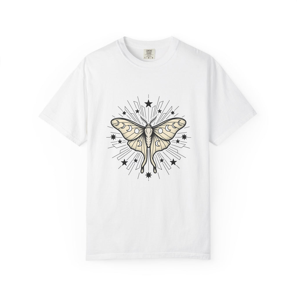 Luna Moth T-Shirt Boho Chic Zodiac Gift Women Outline T-Shirt Actias Luna T-Shirt Hippie Fan Hand Drawn T-Shirt Astrology Graphic Retro Star Shapes