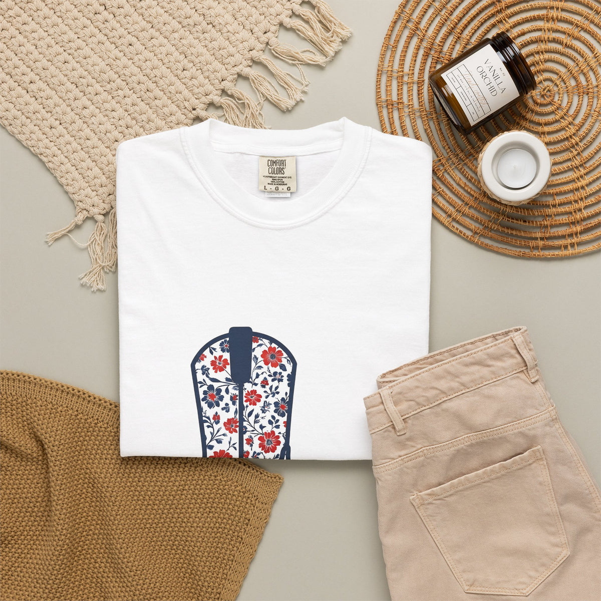 Western Boot America 4Th Of July Cowboy Gift Flower Boot Patriot Fan Floral Rodeo T-Shirt
