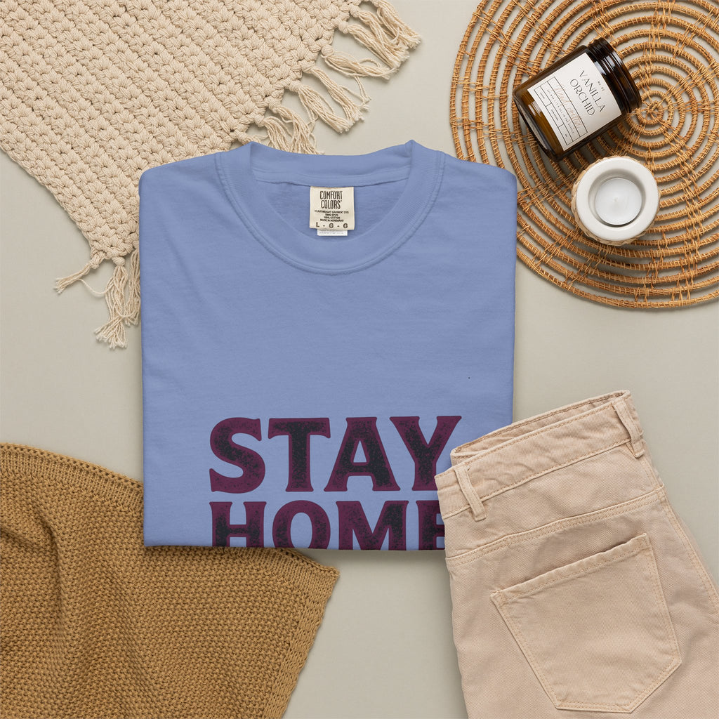 Pet Bed T-Shirt Dog House Gift Women Retro T-Shirt Dog Bed T-Shirt Dog Fan Homeware Graphic Hand Drawn Speckled Print T-Shirt