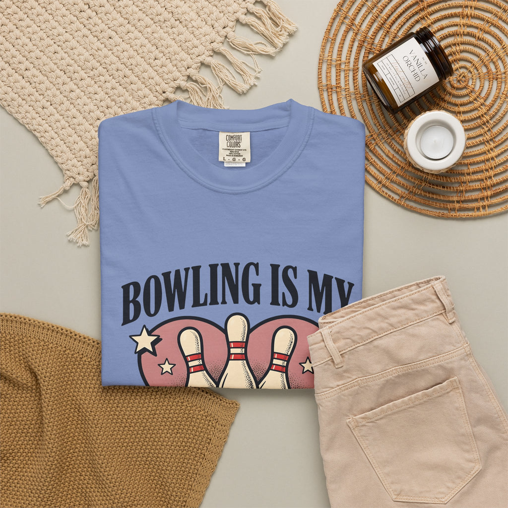 Bowling Pins Ball T-Shirt Bowling Humor Gift Women Vintage T-Shirt Bowling Ball T-Shirt Bowler Fan Distressed T-Shirt Funny Graphic Retro Heart