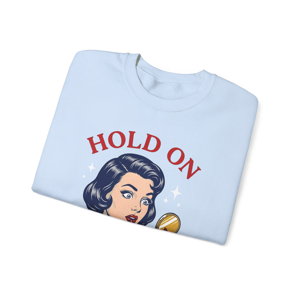Vintage Woman Mirror Funny Humor Gift Retro Antique Lady Comedy Fan Vintage Pop Sweatshirt