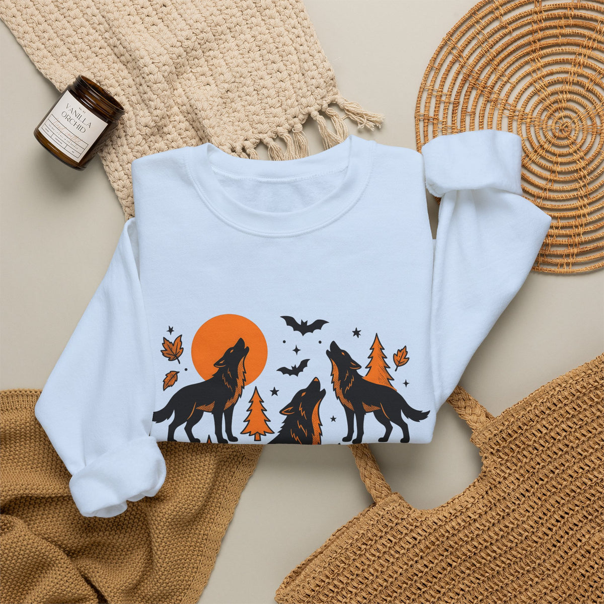Wolf Crew Sweatshirt Halloween Fauna Gift Women Minimalist Sweatshirt Wolf Pack Sweatshirt Horror Fan Werewolf Sweatshirt Wildlife Graphic Sketch Bats Flying