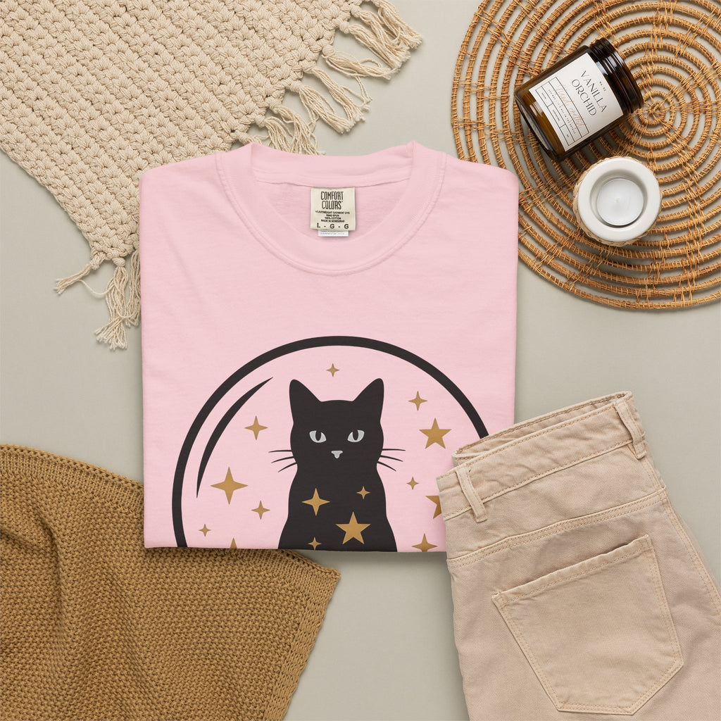 Dark Cat Orb T-Shirt Cat Magic Gift Women Simple T-Shirt Black Cat Ball T-Shirt Cat Fan Feline Graphic T-Shirt Retro Sparkles T-Shirt