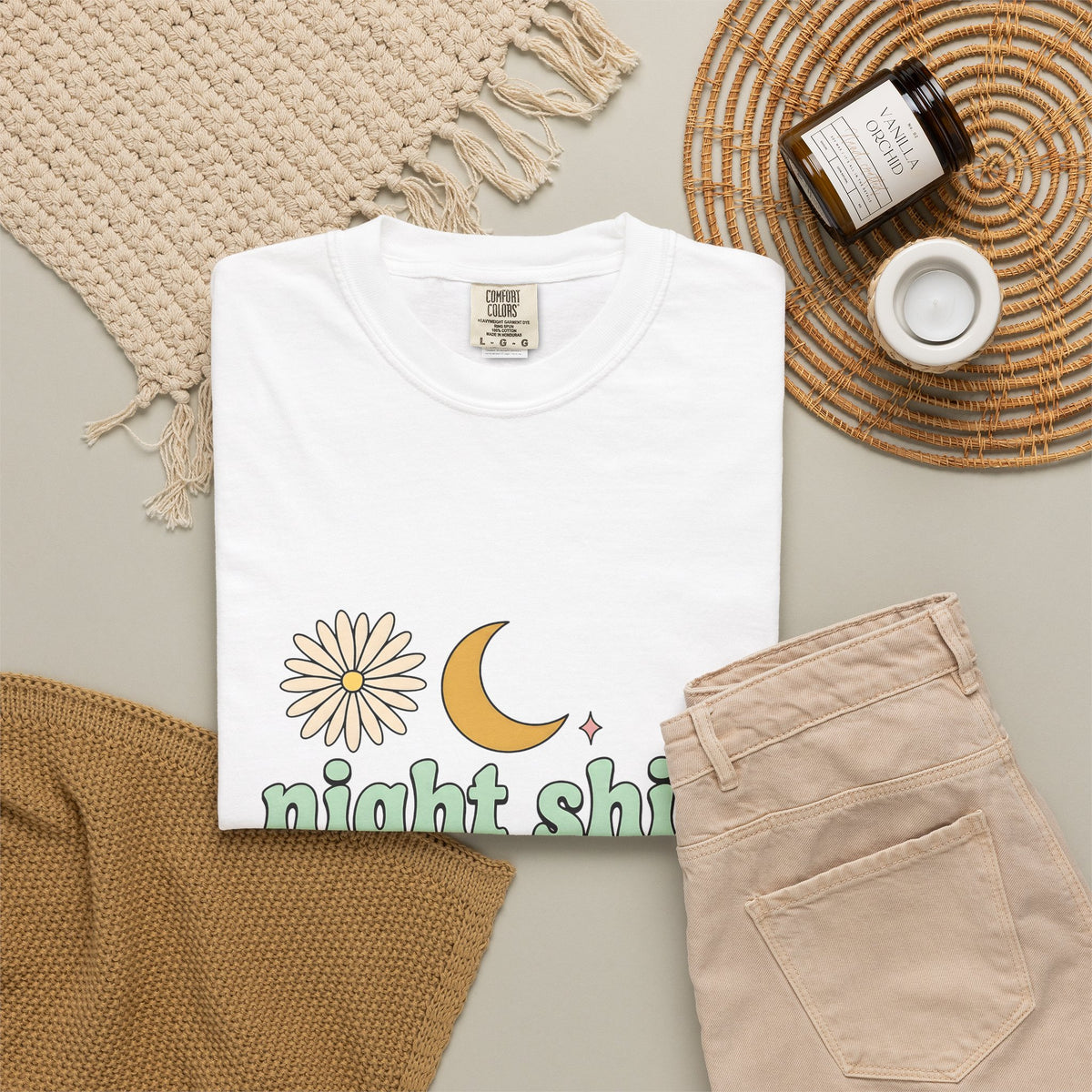 Moon Blossom Graphic T-Shirt Nurses Drink Gift Women Cartoon T-Shirt Flower T-Shirt