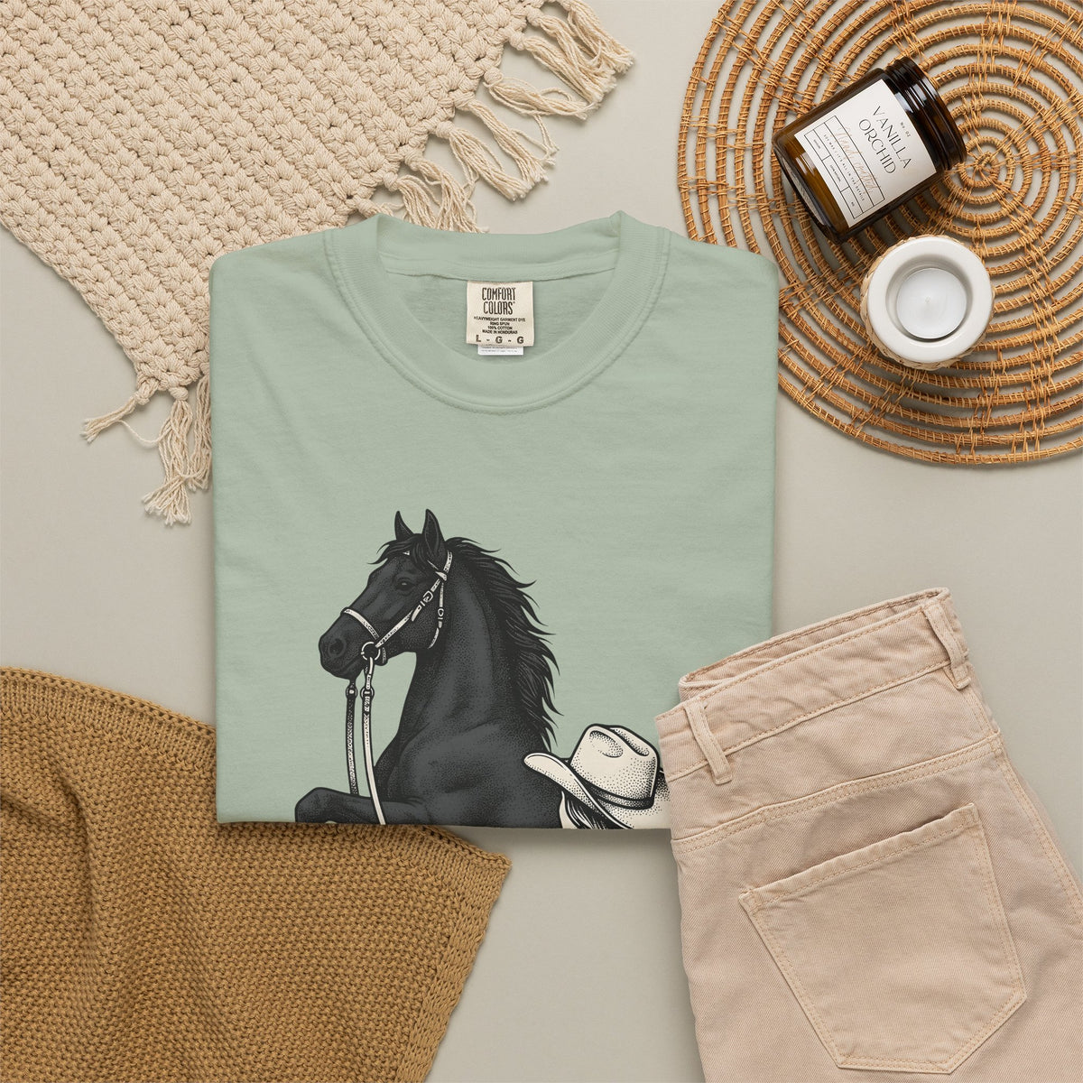 Ranch Horse T-Shirt Cowgirl Cowboy Gift Women Old School T-Shirt Ranch Horse T-Shirt Rodeo Fan Vintage T-Shirt Cowboy Graphic Line Art Power Bolt