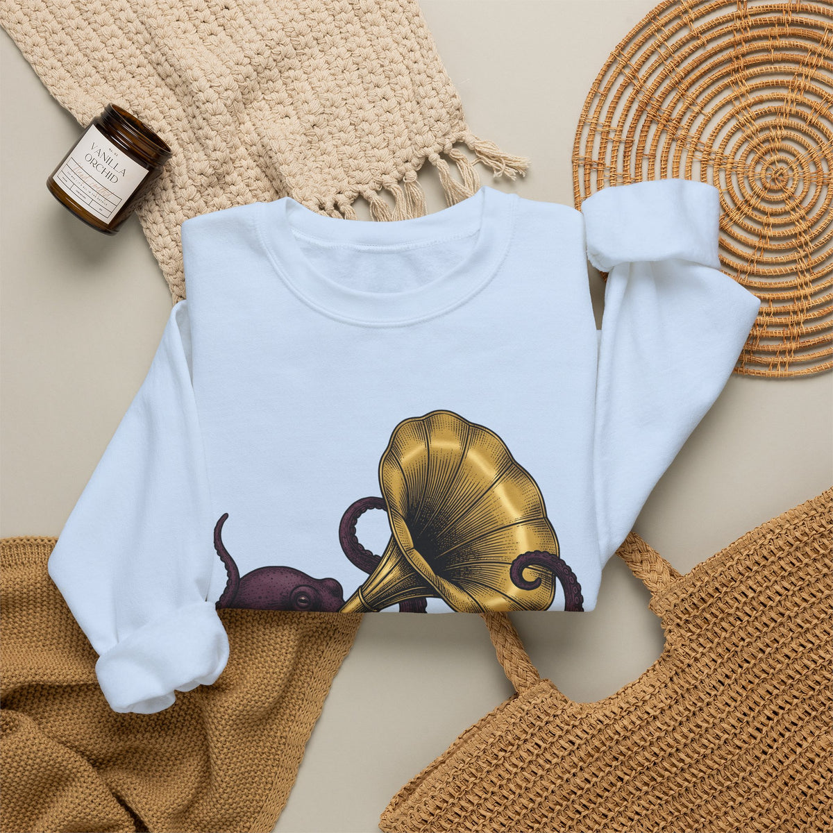 Octopus Phonograph Sweatshirt Animal Sound Gift Women Classic Sweatshirt Gramophone Sweatshirt Pet Fan Retro Sweatshirt Audio Graphic Doodle Music Player