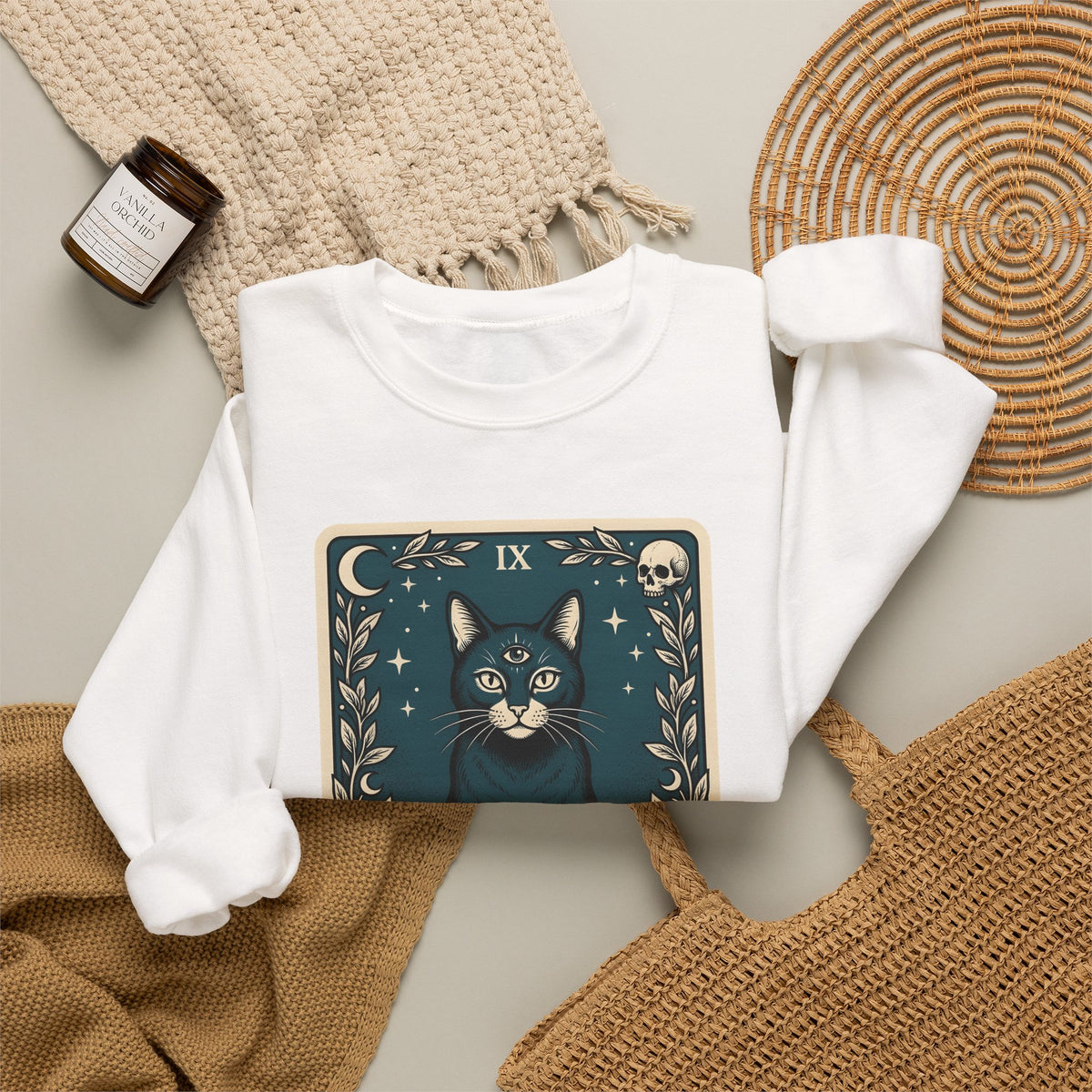Mystic Cat Sweatshirt Boho Chic Witchcraft Gift Women Tarot Sweatshirt Kitty Sweatshirt Bohemian Fan Occult Graphic Vintage Crystal Ball Sweatshirt