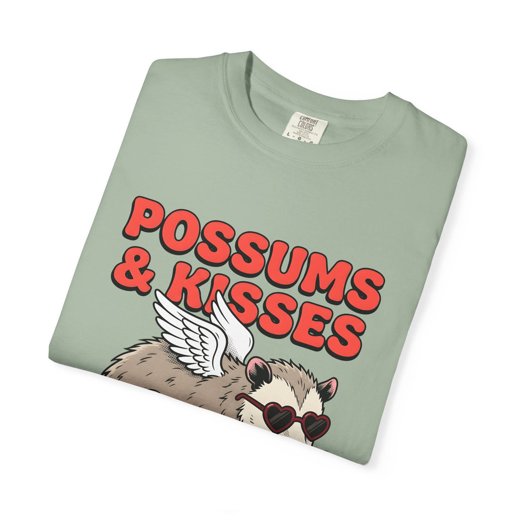 Possum Graphic T-Shirt St. Valentines Day Animals Gift Women Cartoon T-Shirt Opossum T-Shirt Valentines Fan Kawaii T-Shirt Wildlife Graphic Retro