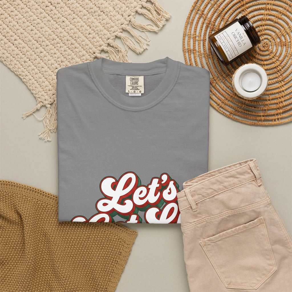 Festive Message T-Shirt Christmas Fun Gift Women Joyful T-Shirt Holiday Greeting T-Shirt Christmas Fan Cheerful T-Shirt Amusement Graphic Classic