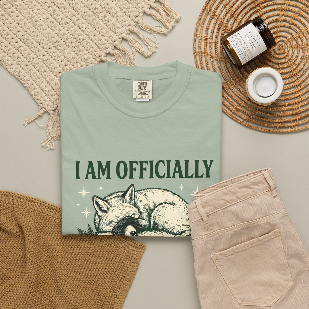Resting Fox Funny Wildlife Gift Sketch Fox Humor Fan Drawing Retro Star Shapes T-Shirt