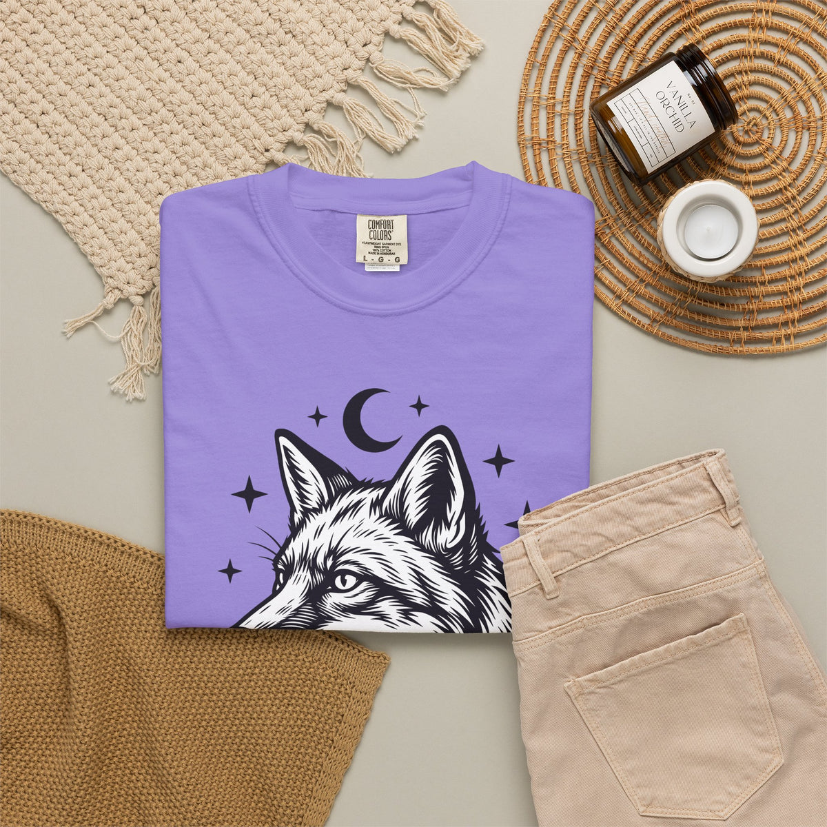 Wolf Portrait T-Shirt Boho Chic Fauna Gift Women Sketch T-Shirt Canine T-Shirt Bohemian Fan Drawing Design Graphic Creature Illustration Graphic
