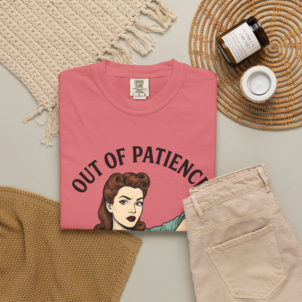 Old Fashioned Female T-Shirt Moms Puns Gift Women Line Art T-Shirt Vintage Lady T-Shirt Motherhood Enthusiast Illustration Graphic Drawing Retro