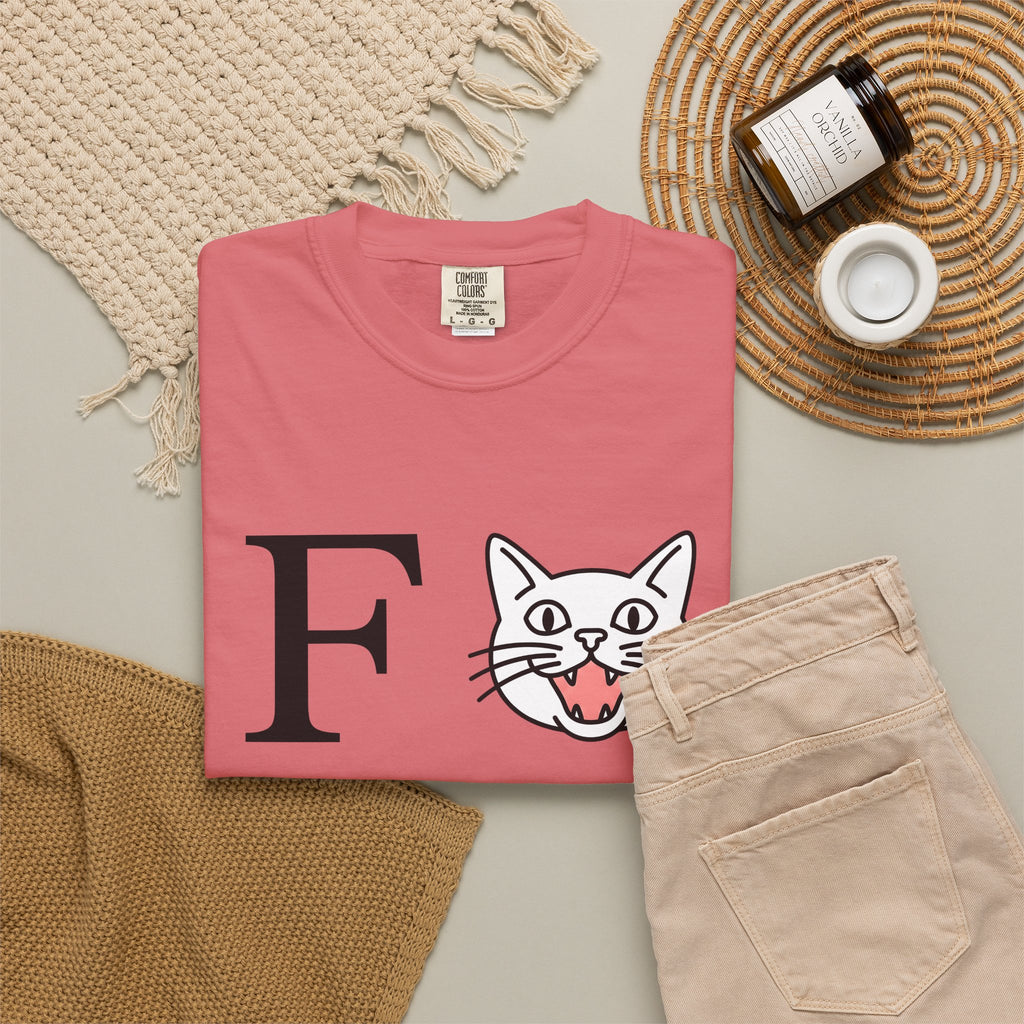 Cat Face Graphic T-Shirt Cat Humor Gift Women Minimalist T-Shirt Kitty T-Shirt Feline Fan Simple T-Shirt Funny Graphic Modern Bold Letters T-Shirt
