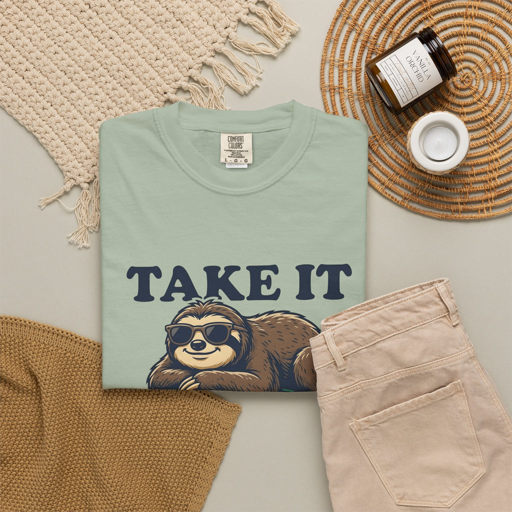 Sloth Shades T-Shirt Funny Wildlife Gift Women Comic T-Shirt Cool Shades T-Shirt Humor Fan Cartoon T-Shirt Animal Graphic Vintage Tropical Leaf