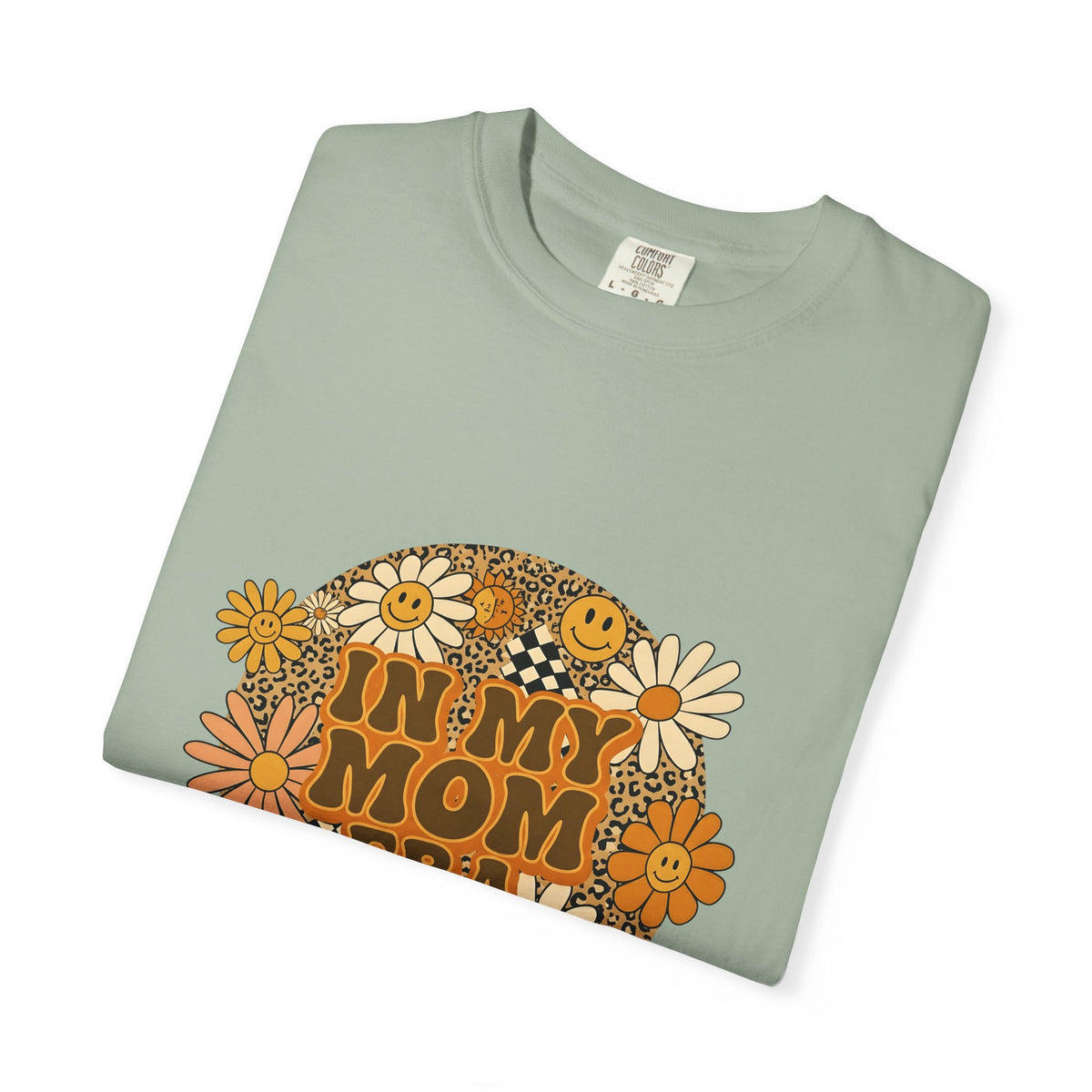 Smiley Flowers T-Shirt Moms Aesthetic Gift Women Boho T-Shirt Happy Face T-Shirt Motherhood Enthusiast Hippie T-Shirt Visual Design Retro Leopard