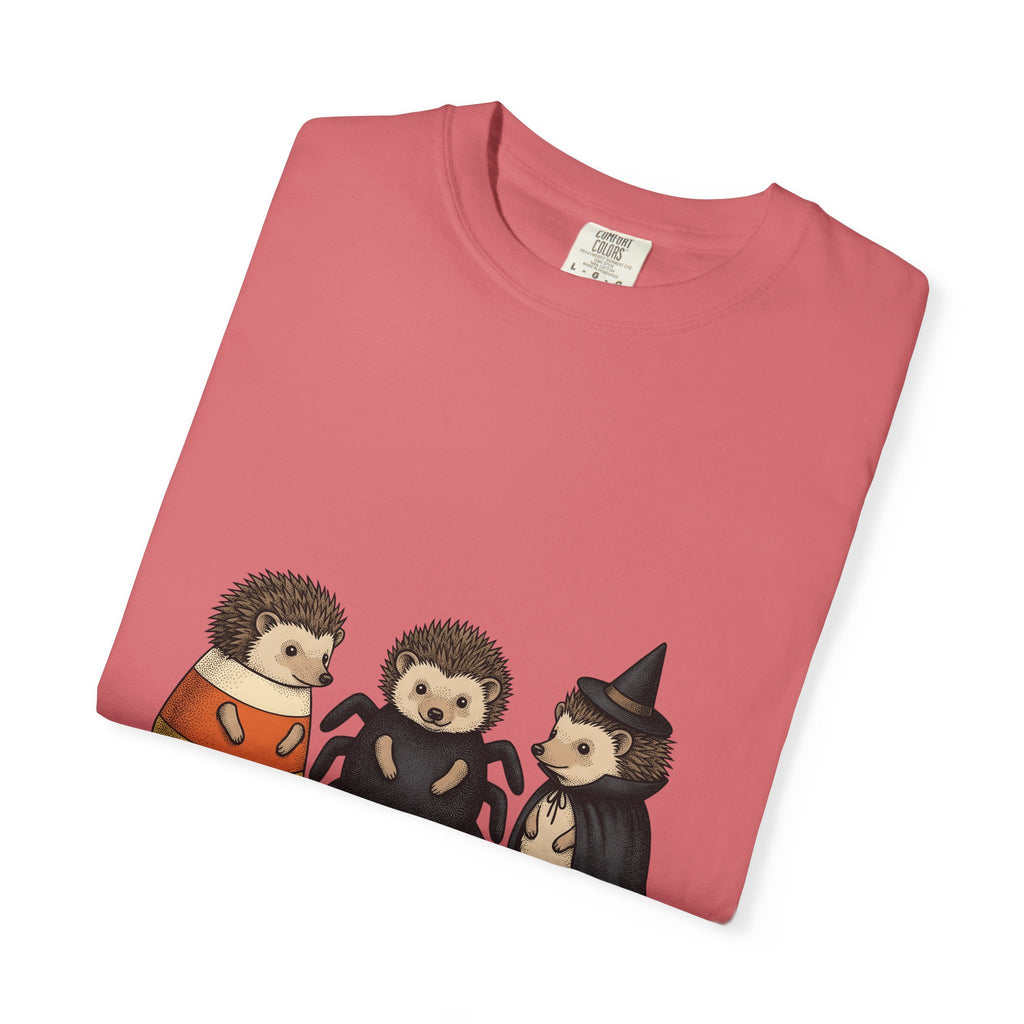 Porcupine Costumes T-Shirt Halloween Critter Gift Women Lovable T-Shirt Quill Pig T-Shirt Horror Fan Quilled Graphic T-Shirt Ink Drawing Wizard Hat